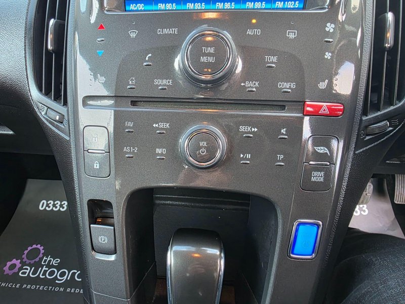 VAUXHALL AMPERA