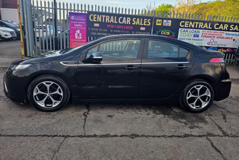 VAUXHALL AMPERA